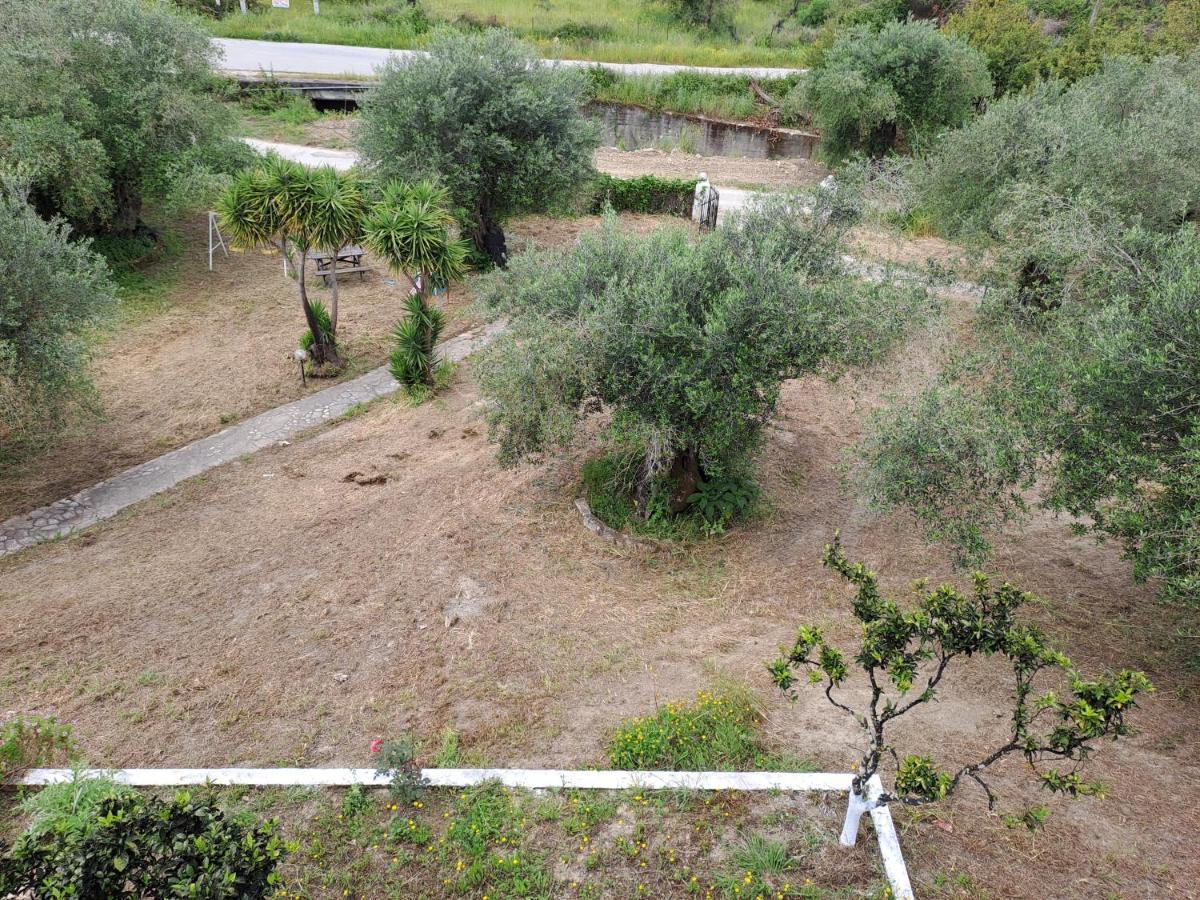 Evridiki Apartments Mesongi Luaran gambar