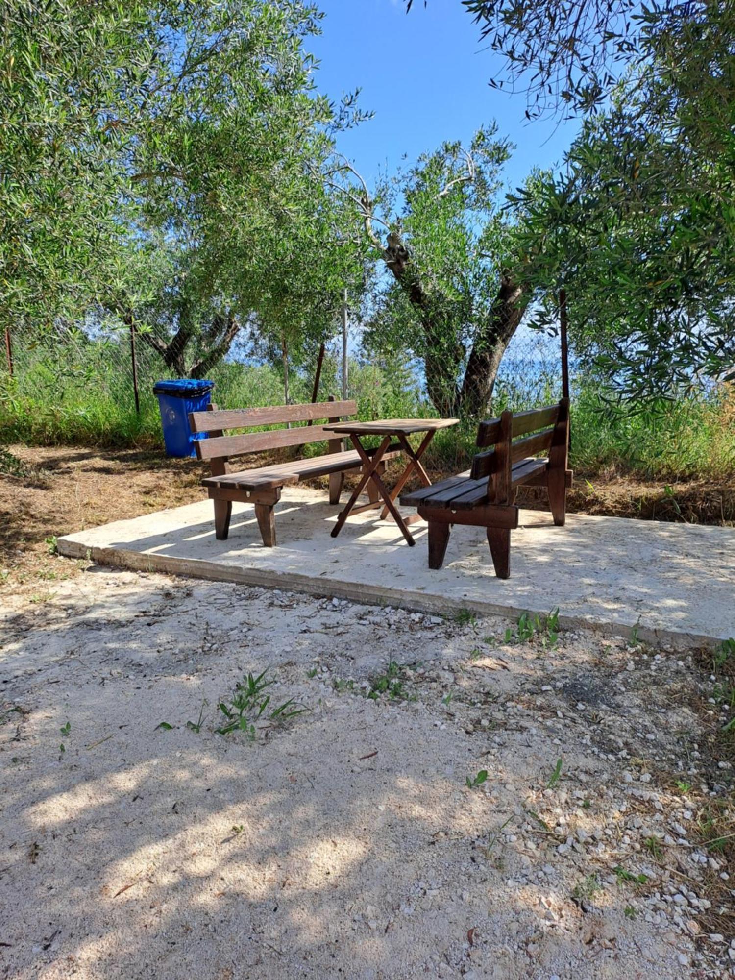 Evridiki Apartments Mesongi Luaran gambar