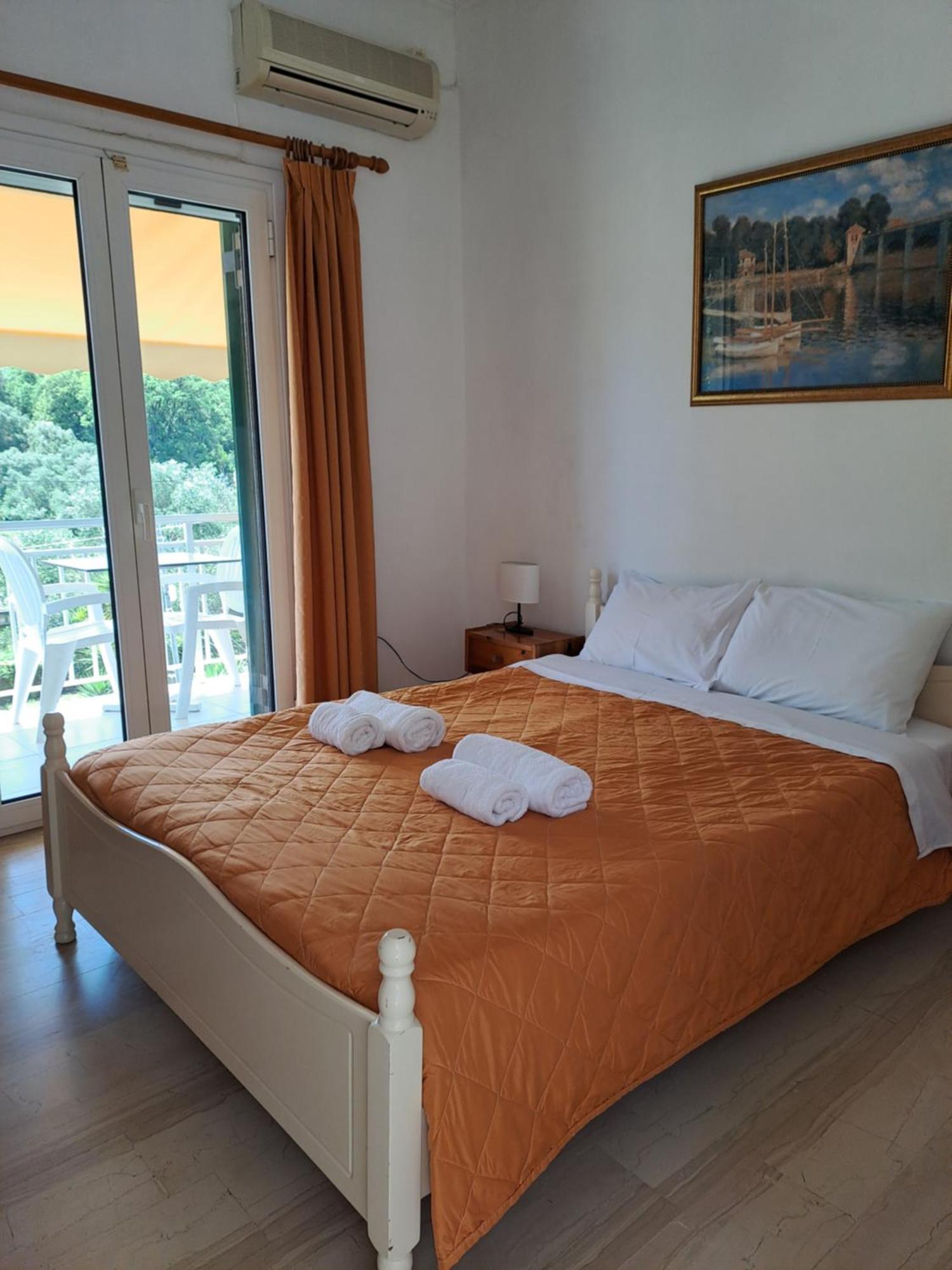 Evridiki Apartments Mesongi Luaran gambar