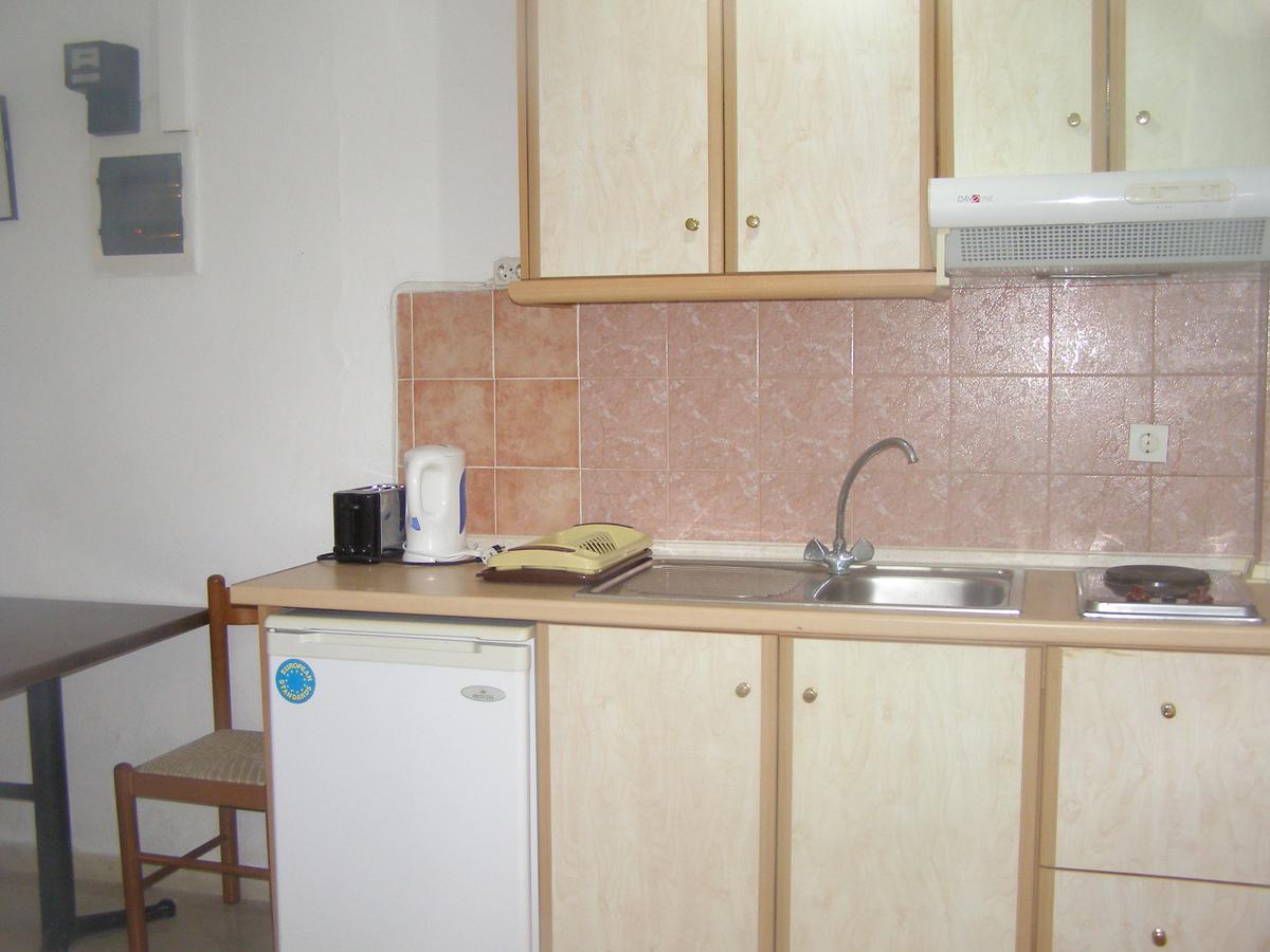 Evridiki Apartments Mesongi Luaran gambar
