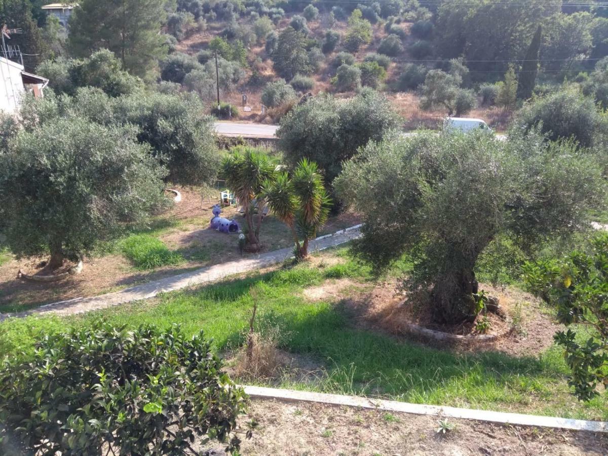Evridiki Apartments Mesongi Luaran gambar